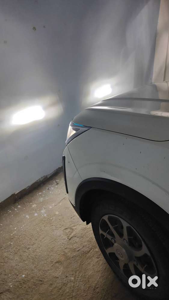 Mahindra Xuv300 2022 Petrol 38000 Km Driven