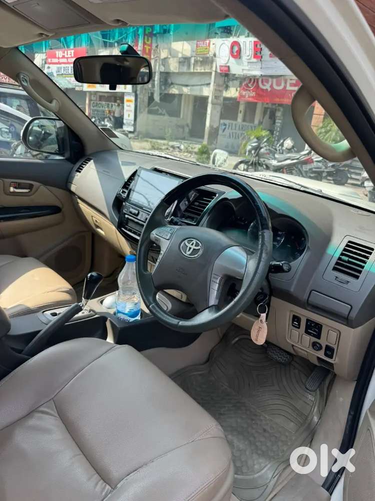 Toyota Fortuner 2013 Diesel Automatic 2nd Owner