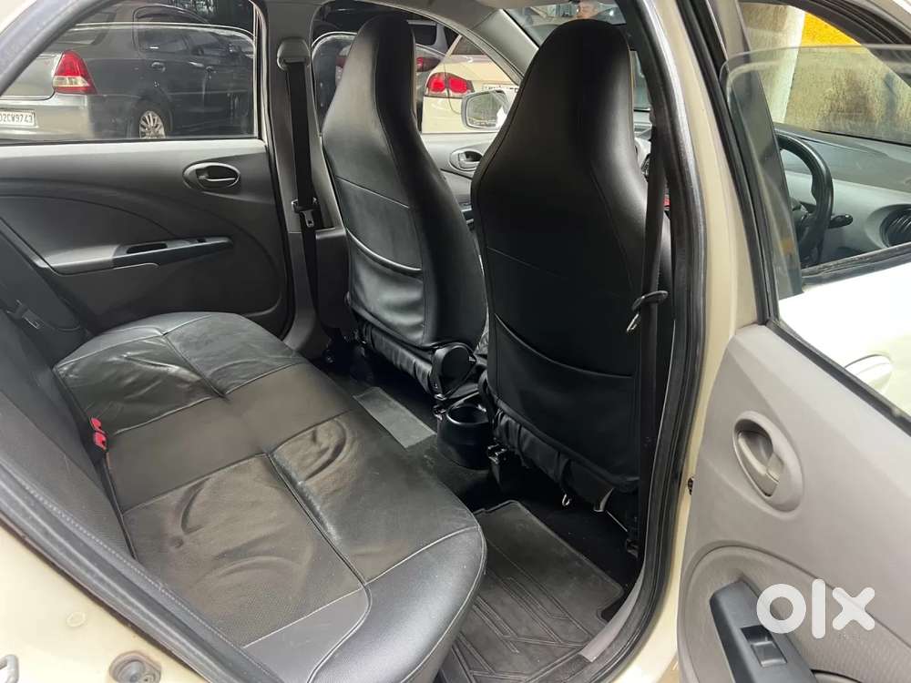 Toyota Etios 1.5 G, 2011, Petrol