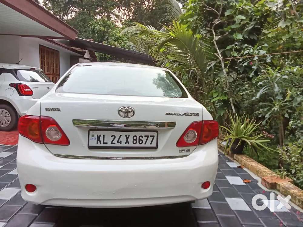 Toyota Corolla Altis 2010 Petrol Automatic