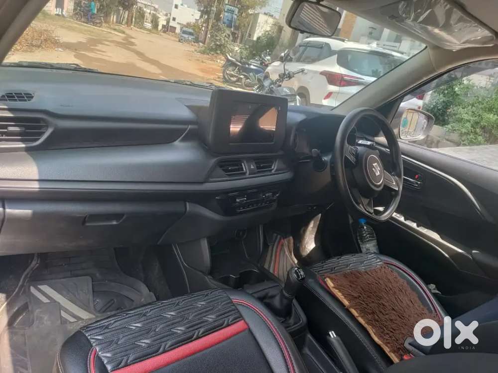 Maruti Suzuki Swift 2025 Petrol 8800 Km Driven