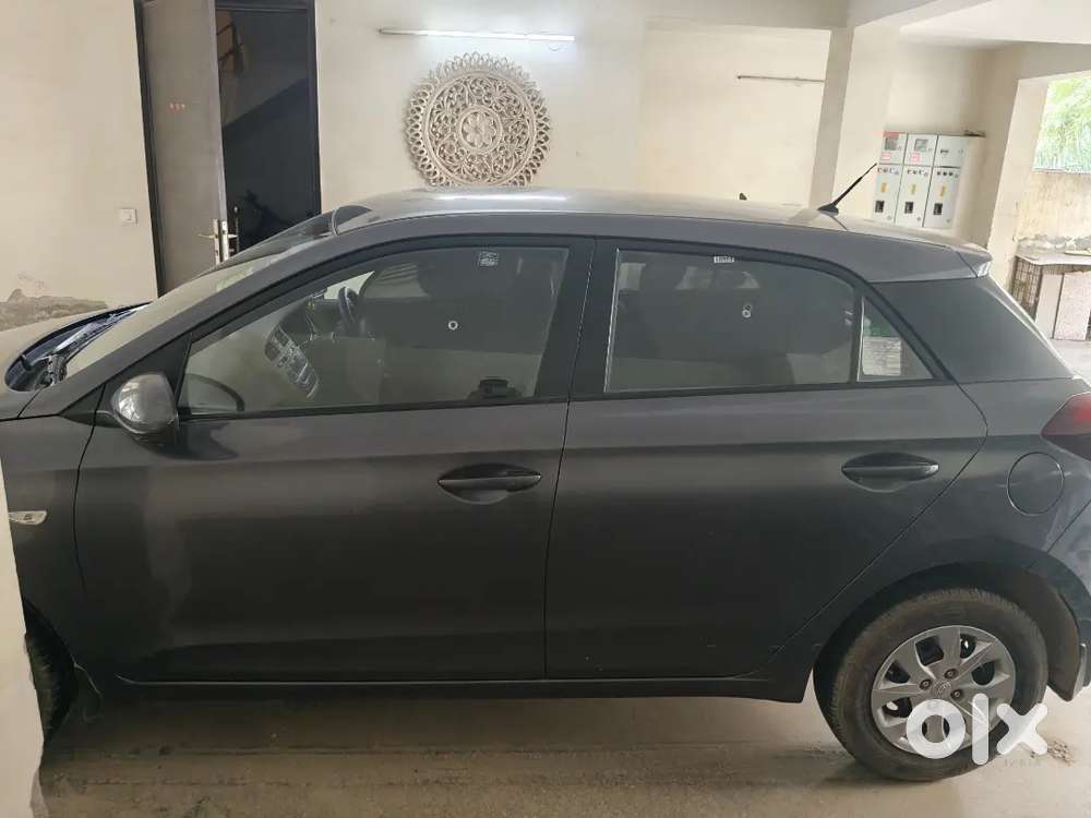 Hyundai Elite I20 Magna Petrol 2015