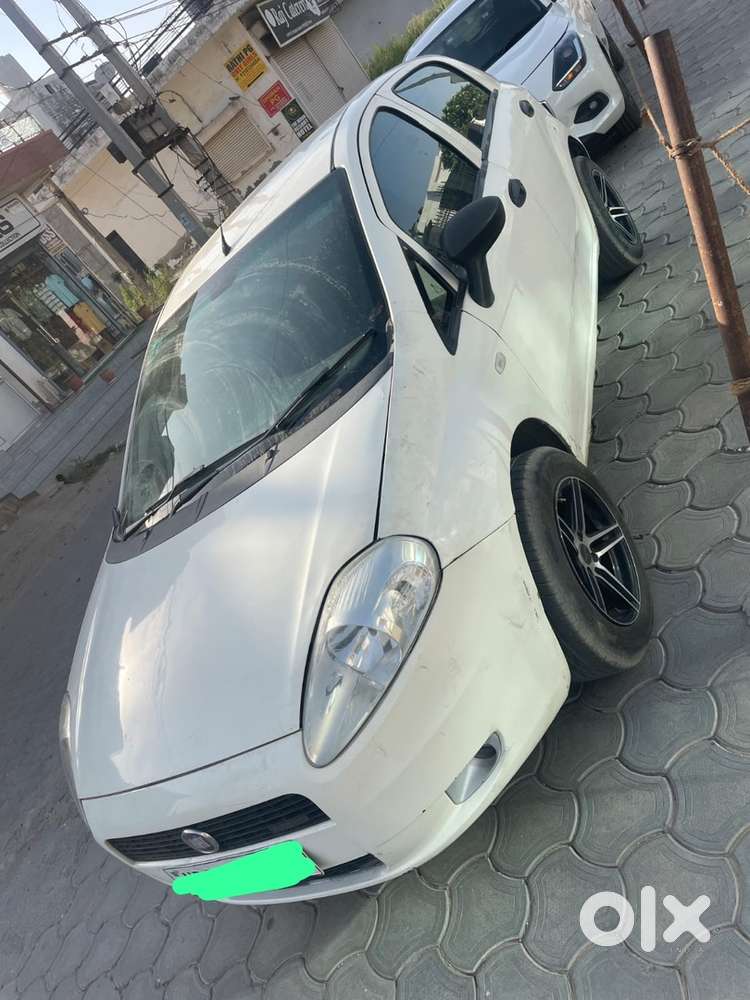 Fiat Punto Diesel 2013 Car
