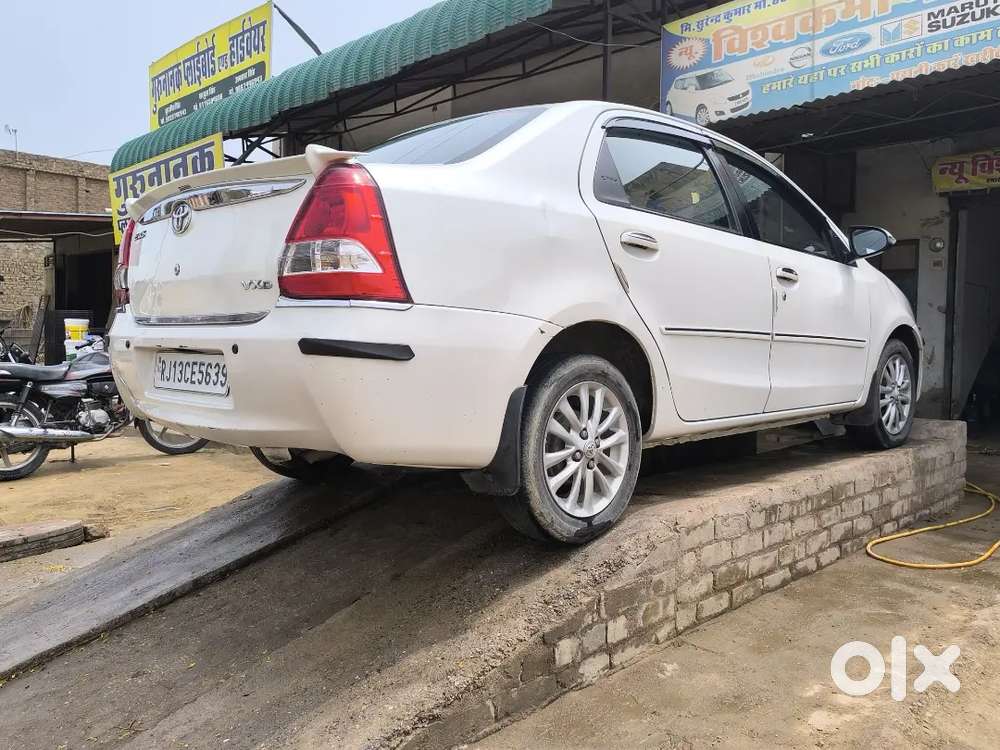 Toyota Etios 2015 Diesel 65000 Km Driven