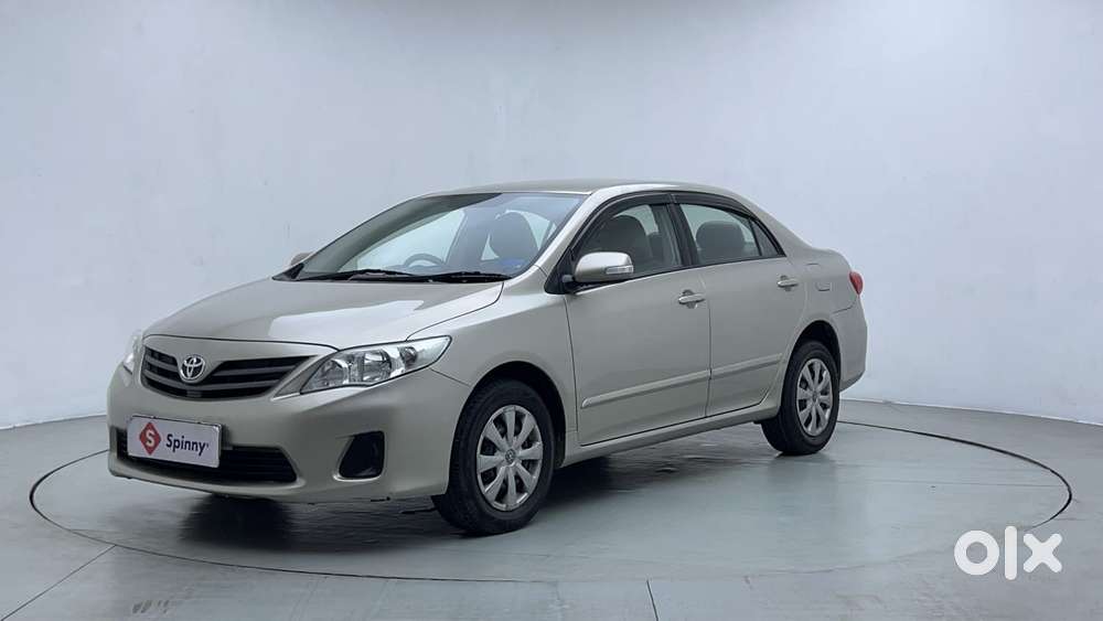 Toyota Corolla Altis 1.8 J, 2013, Petrol
