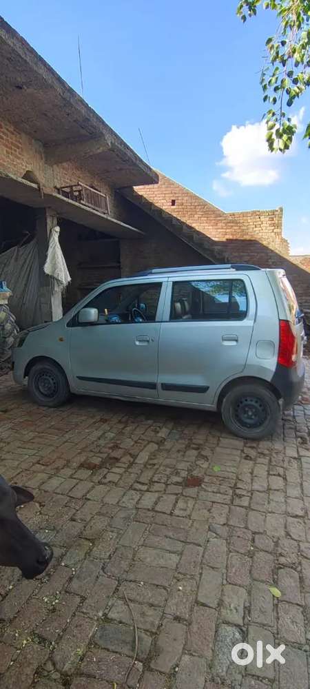 Maruti Suzuki Wagon R 2017 गाड़ी