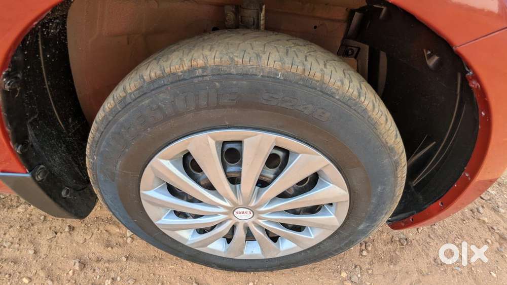 Maruti Suzuki Swift Vxi 1.2 Abs Bs-iv, 2012, Petrol