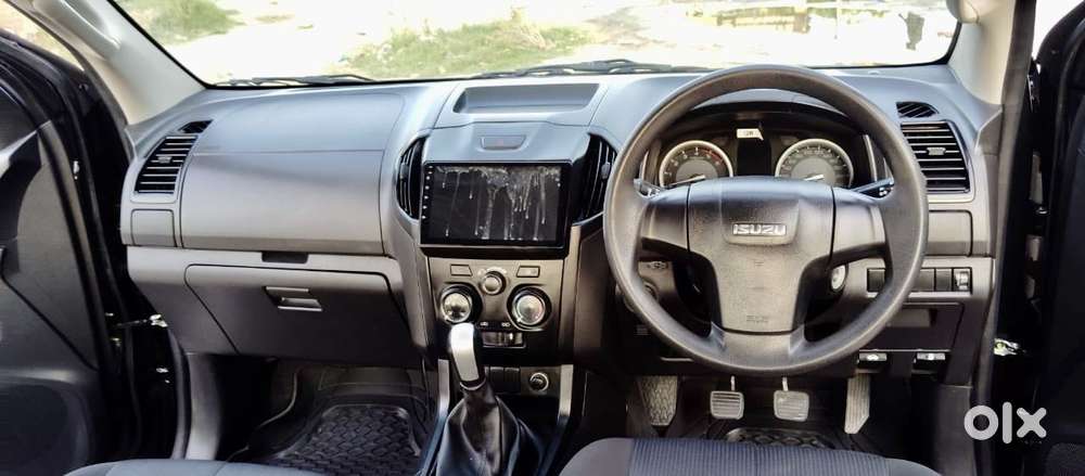 Isuzu Hi-lander 4x2 Mt, 2022, Diesel