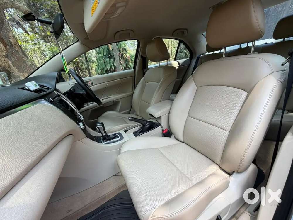 Maruti Suzuki Kizashi 2011 Petrol Well Maintained