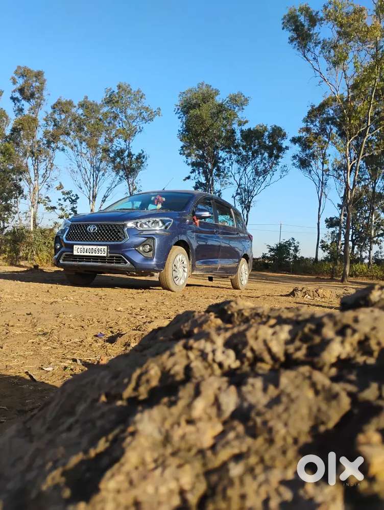 Toyota Rumion Petrol 2025