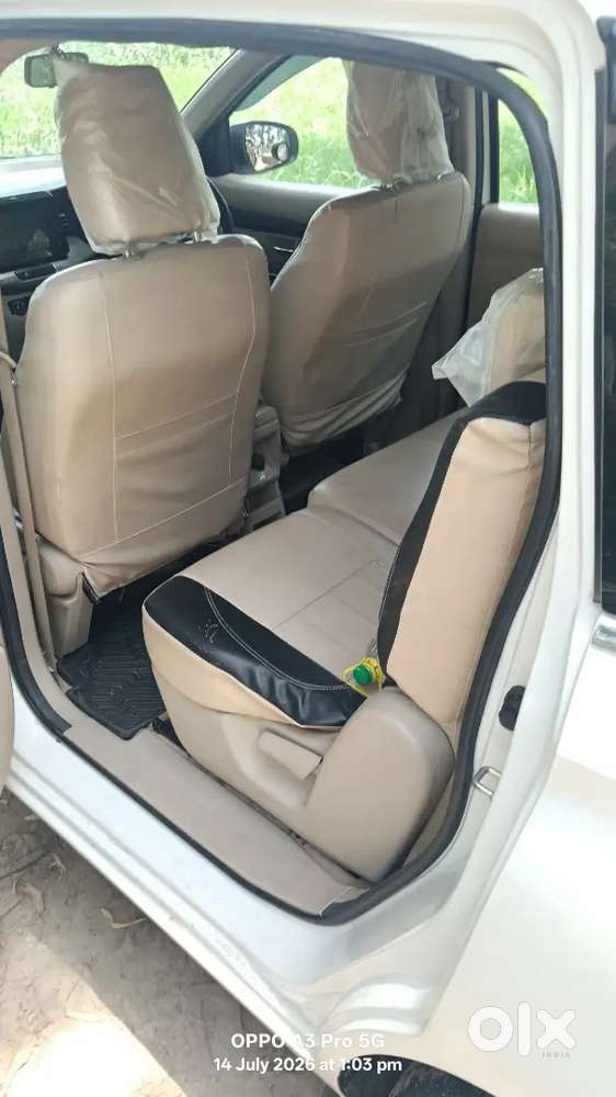 Maruti Suzuki Ertiga Zxi 2024 Petrol Manual