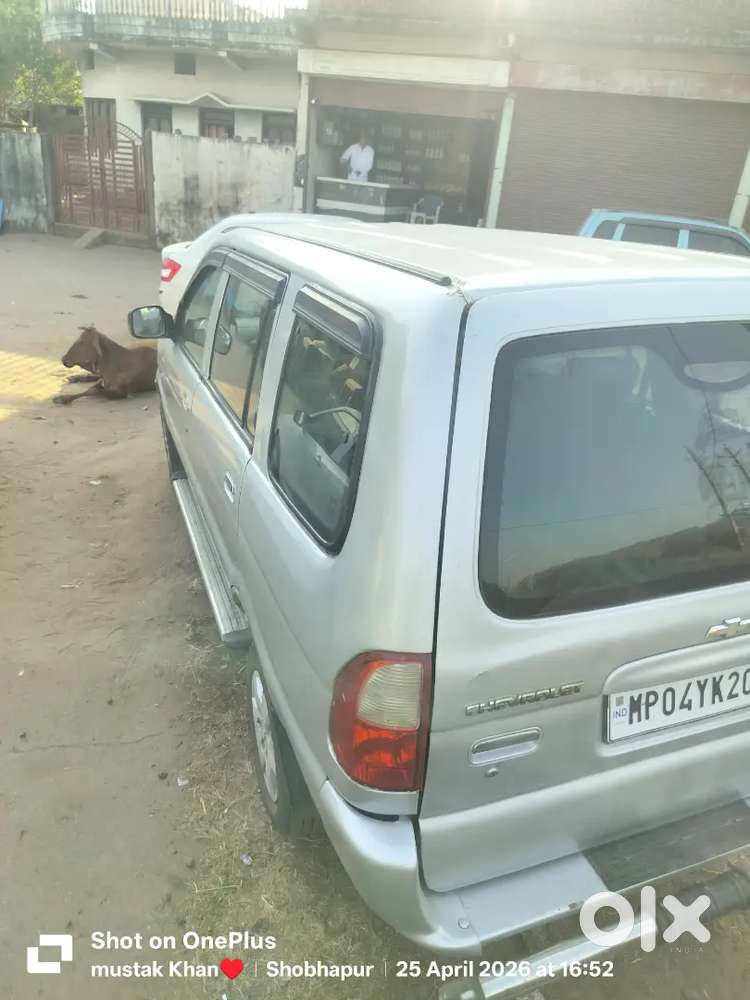 Chevrolet Tavera Neo 2016