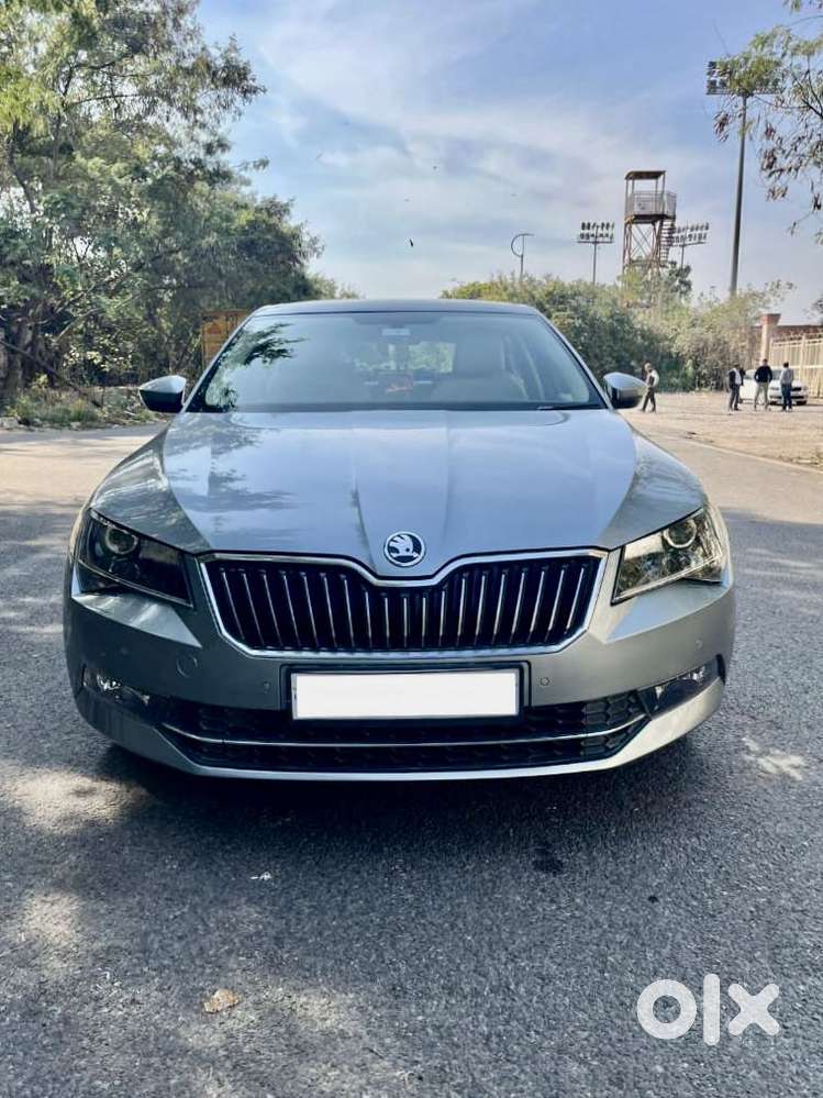 Skoda Superb Lk 1.8 Tsi At, 2019, Petrol