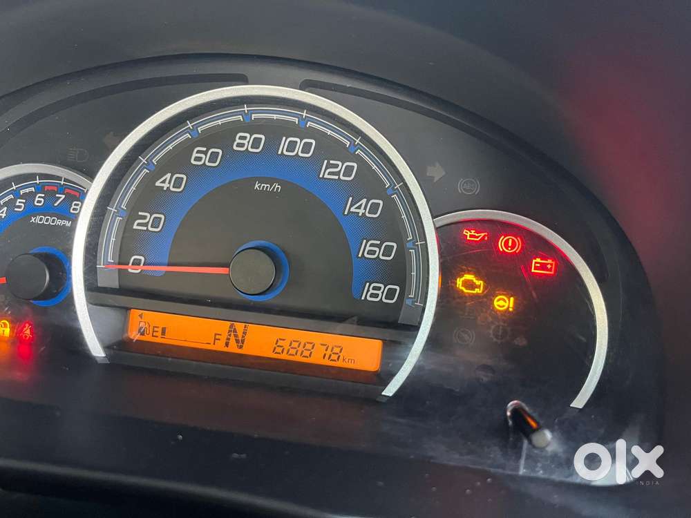 Maruti Suzuki Wagon R Vxi 1.0, 2017, Petrol