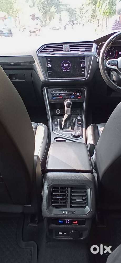 Volkswagen Tiguan 2.0 Elegance Tsi Dsg, 2022, Petrol