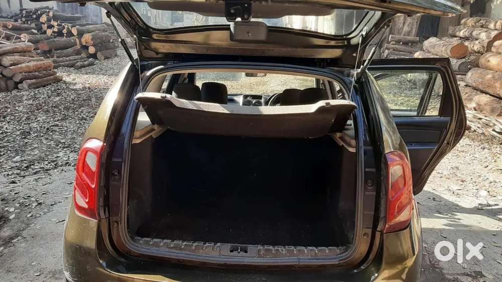 Renault Duster 2017 Diesel 84000 Km Driven.