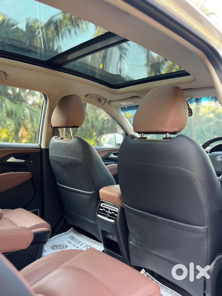 Mg Hector Plus 1.5 Sharp Turbo Cvt 6 Str, 2023, Petrol