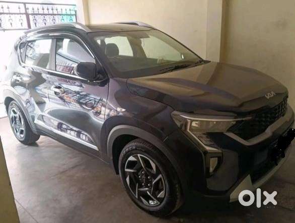 Kia Sonet Petrol Well Maintained