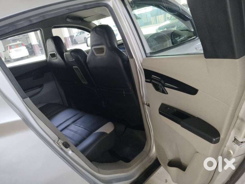 Mahindra Kuv 100 Mfalcon D75 K4 Plus, 2017, Petrol