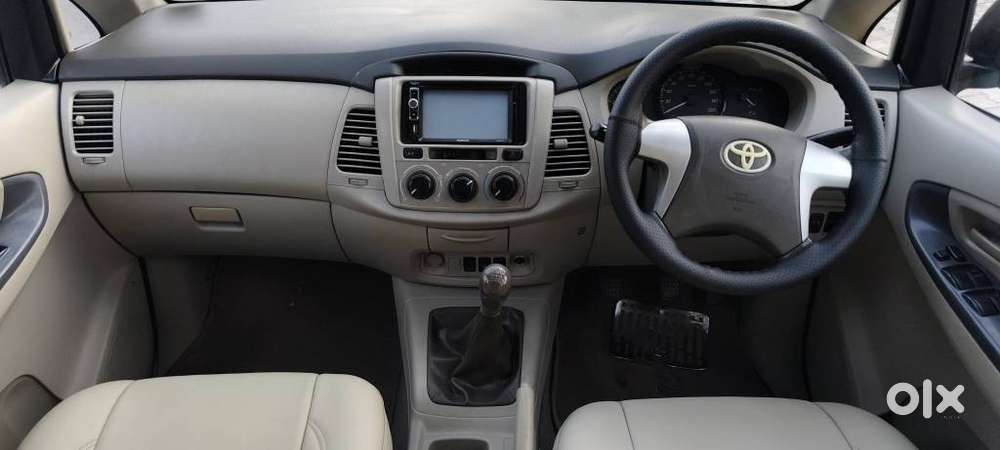 Toyota Innova 2.5 G (diesel) 7 Seater Bs Iv, 2014, Diesel