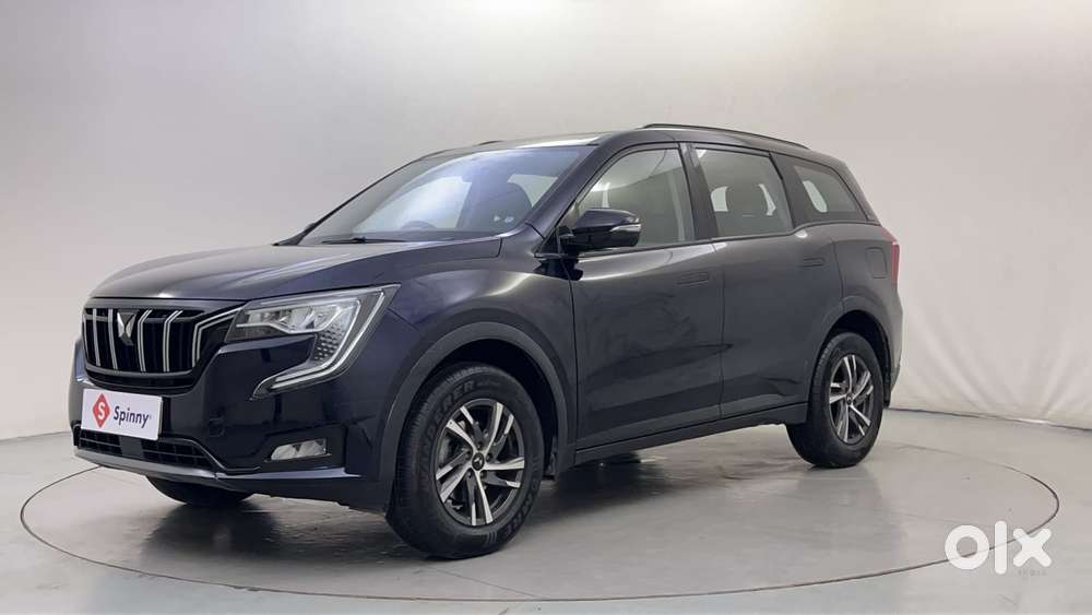 Mahindra Xuv700 2.0 Ax 5 Petrol At Str, 2025, Petrol