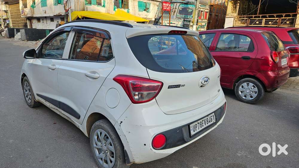 Hyundai Grand I10 Asta 1.1 Crdi (o), 2017, Petrol