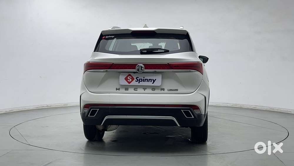 Mg Hector Plus Sharp Pro 1.5 Turbo Petrol Mt 6 Str, 2023, Petrol