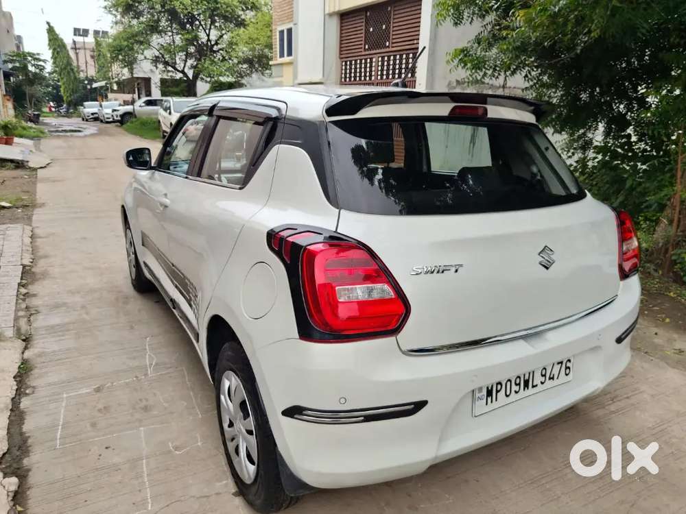 Maruti Suzuki Swift 2023 Petrol Manual
