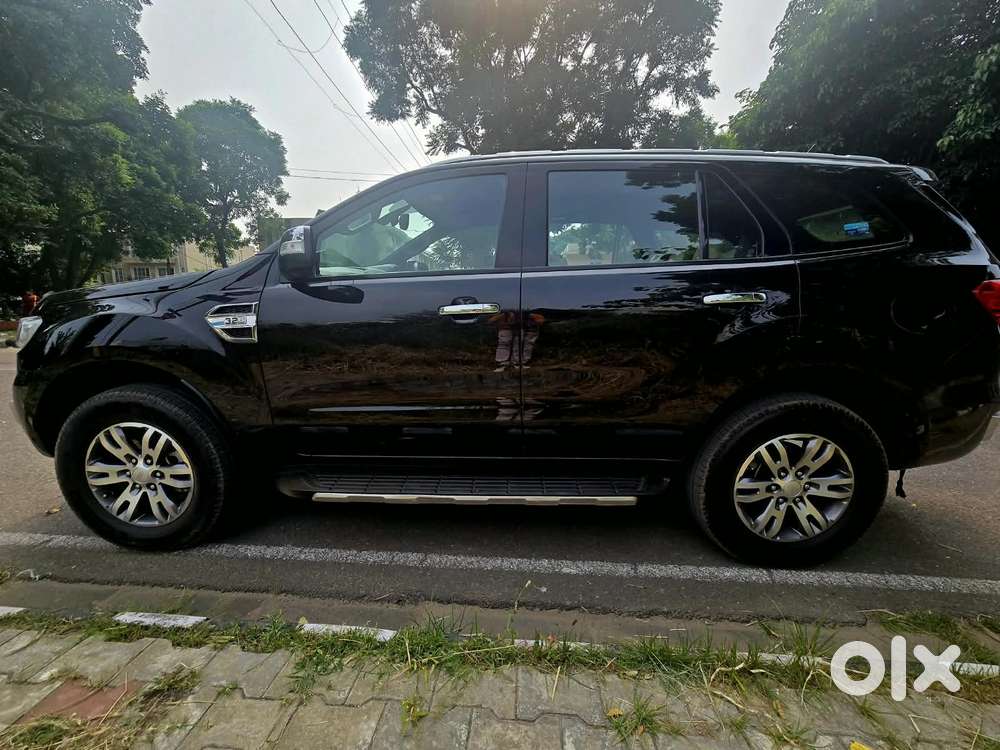 Ford Endeavour 3.2 Titanium 4x4 At, 2018, Diesel