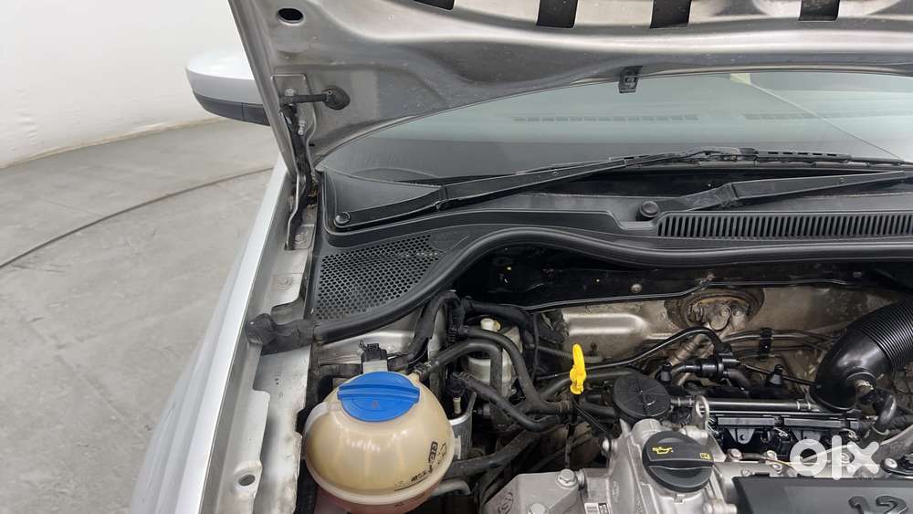 Volkswagen Polo 2009-2013 Petrol Highline 1.2l, 2015, Petrol
