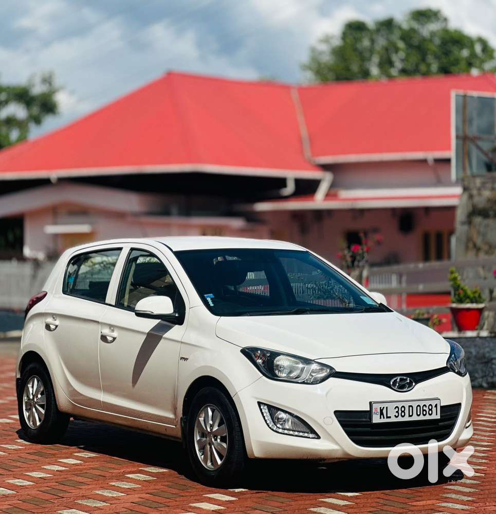 Hyundai I20 Sportz 1.2 Bs-iv, 2013, Petrol