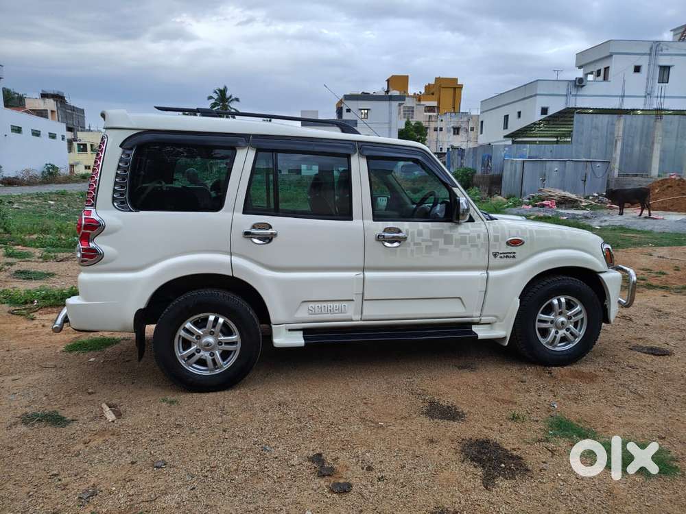 Mahindra Scorpio Vlx 2wd Abs At Bsiii, 2014, Diesel