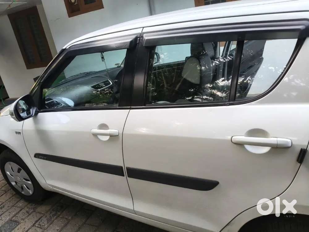 Swift Vxi Neet And Less Used Condition