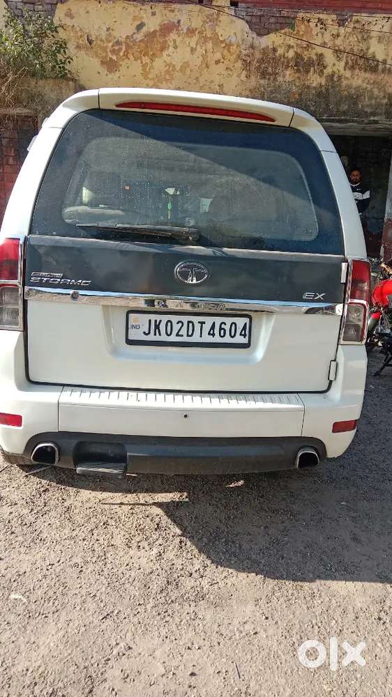 Tata Safari Storme 2014 Diesel 950000 Km Driven