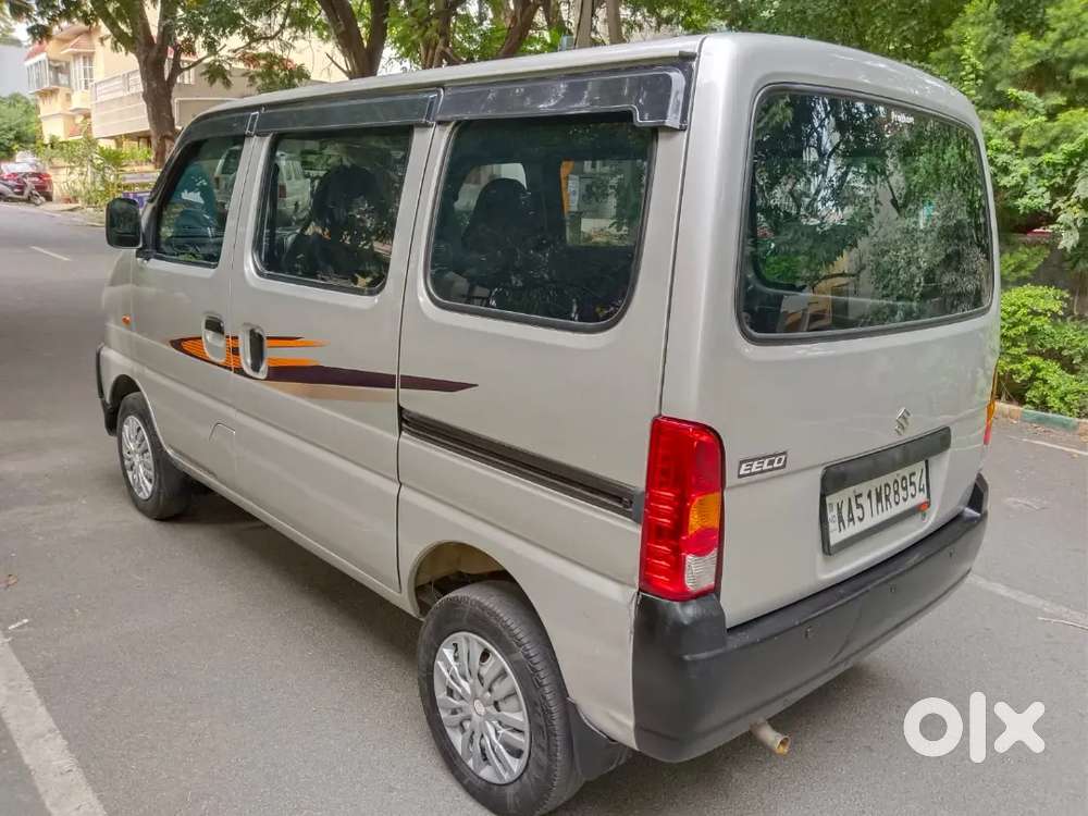 Maruti Suzuki Eeco 2022 Petrol 75000 Km Driven with CNG company fitted