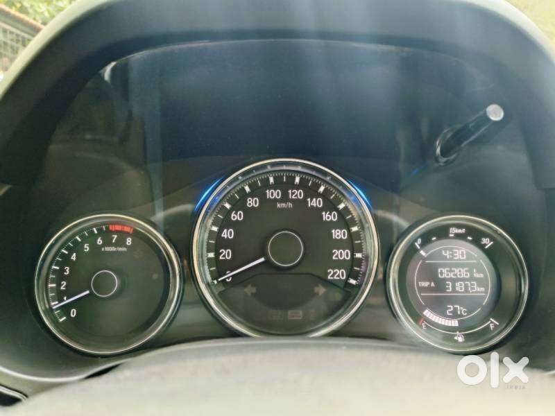 Honda City I-vtec V, 2018, Petrol