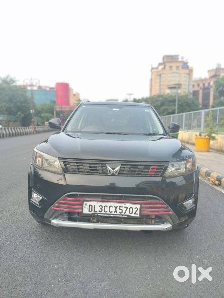 Mahindra Xuv300 W6, 2023, Petrol