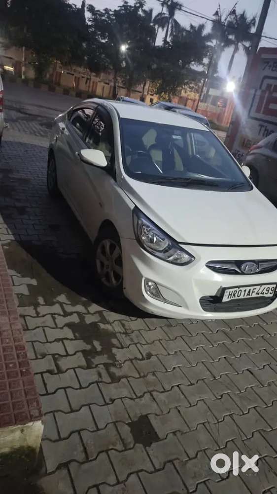 Hyundai Verna Fluidic 2012 Diesel Manual