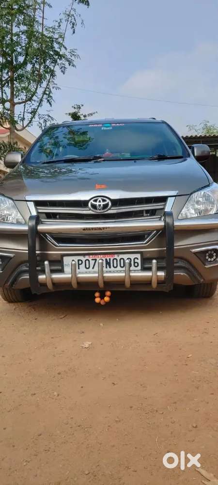 Toyota Innova 2015 Diesel Well Maintained