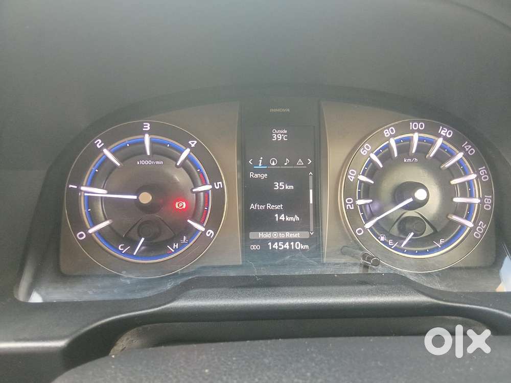 Toyota Innova Crysta