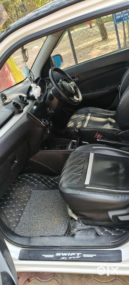 Maruti Suzuki Swift Vvt Vxi, 2021, Petrol