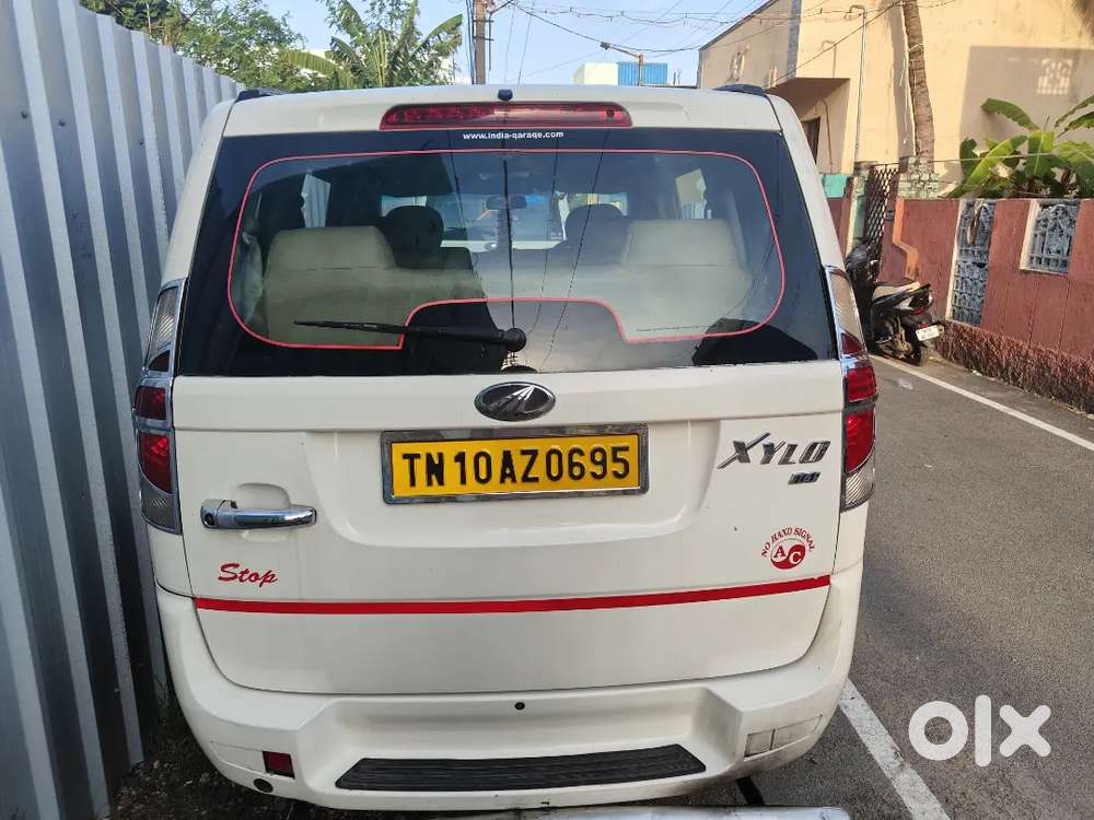 Mahindra Xylo 2017