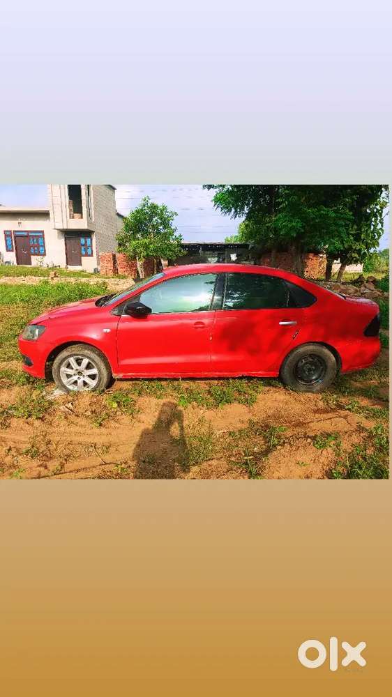 Volkswagen Vento 1.6 Highline 2013