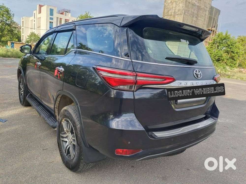 Toyota Fortuner 4x2 At 2.8 Diesel, 2022, Diesel