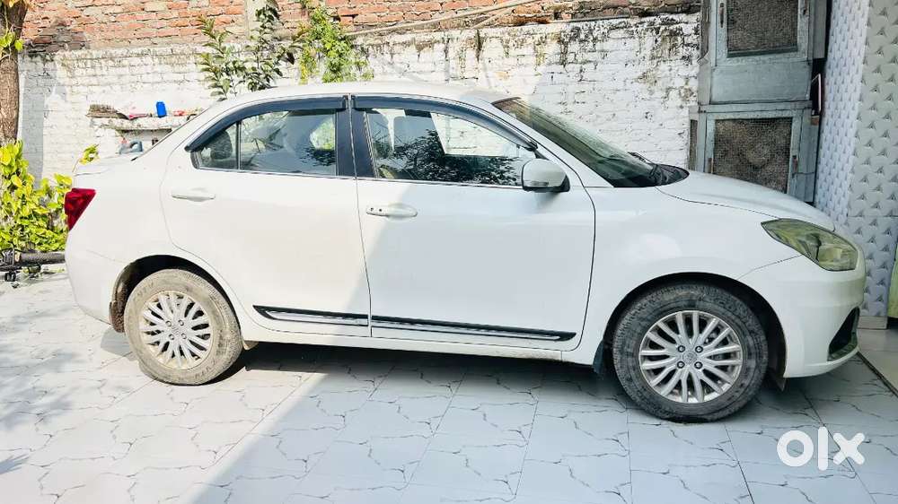 Maruti Suzuki Dzire 2023 Cng & Hybrids 32000 Km Driven