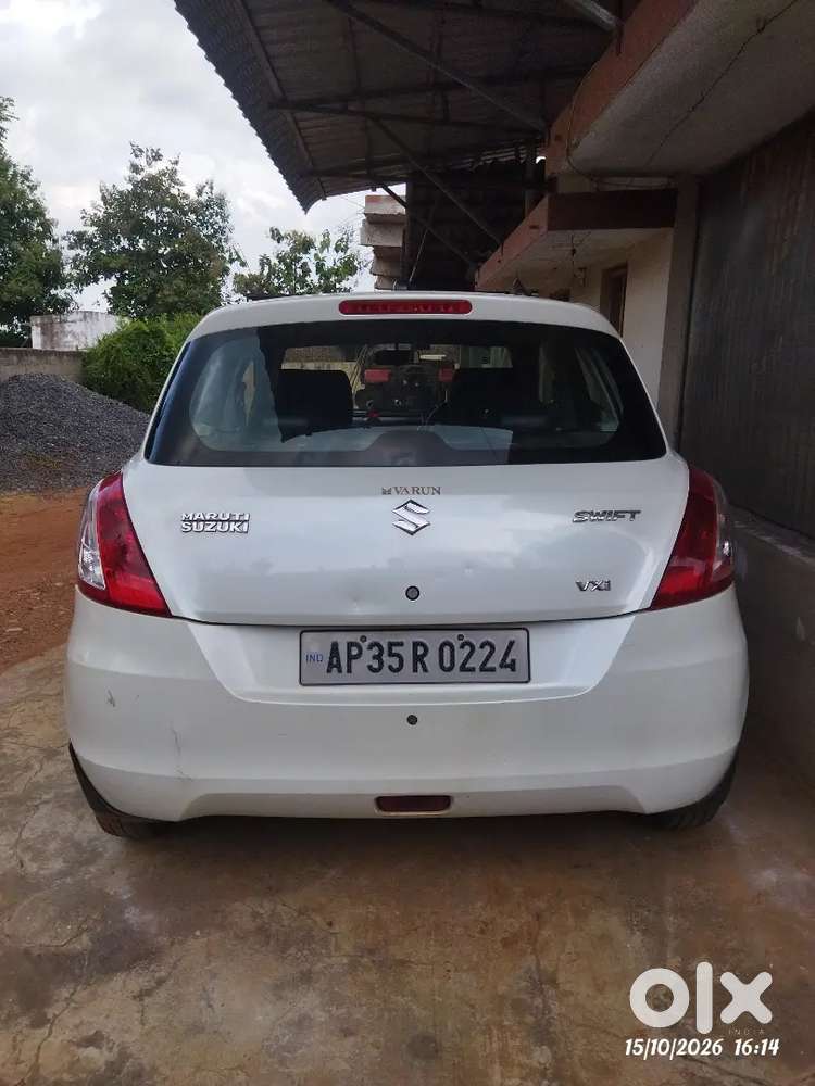 Maruti Suzuki Swift 2013 Petrol