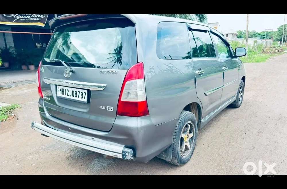 Toyota Innova Hycross 2013 Diesel