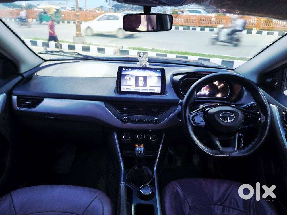 Tata Nexon 1.5 Revotorq Xm (s), 2022, Diesel