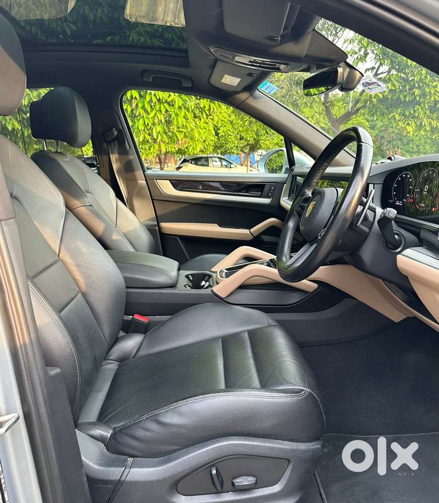 Porsche Cayenne Base, 2025, Petrol