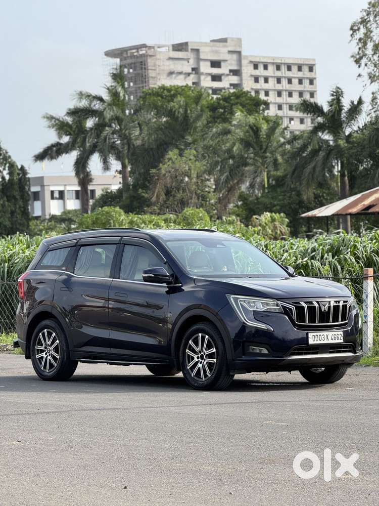 Mahindra Xuv700 2.0 Ax 7 Petrol At Str, 2022, Petrol